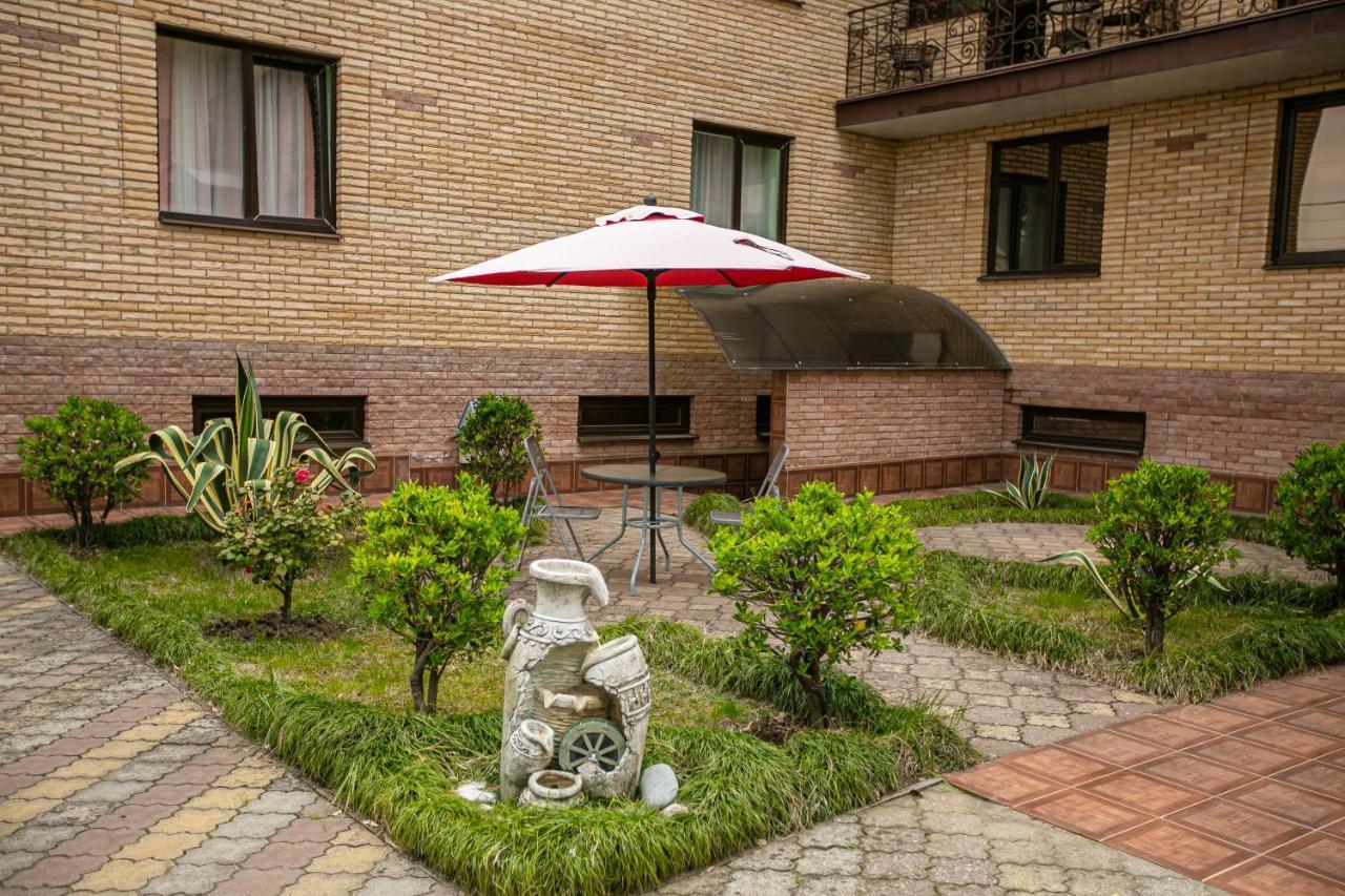 Тихий Дон Gagra Exterior photo